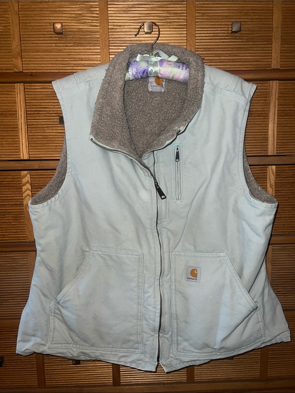 WOMEN’S ICE BLUE CARHARTT VEST